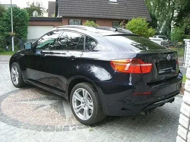 Używany BMW X6 M Performance 555 KM (408 kW) 2010 Czarny SUV
