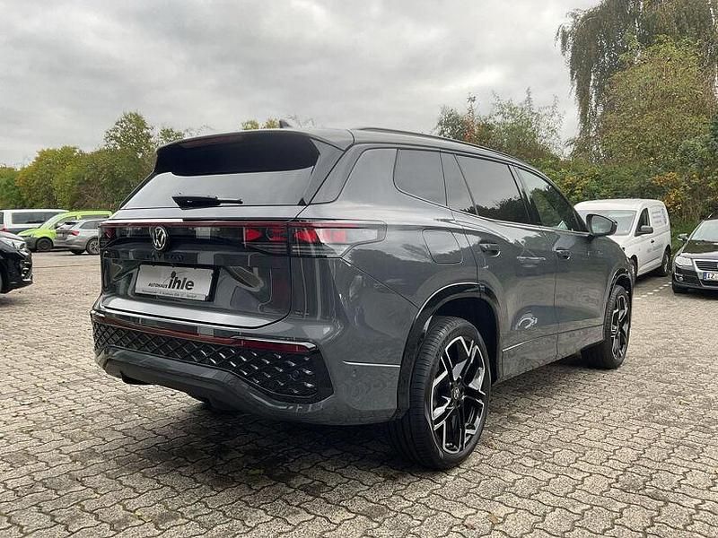 Gebraucht VW Tayron R-line 177 PS (130 kW) 2025 Delfingrau metallic SUV