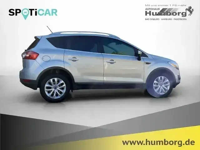 Używany Ford Kuga Titanium 140 KM (102 kW) 2012 Srebrny SUV
