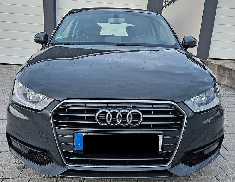 Gebraucht Audi A1 82 PS (60 kW) 2016 Grau Kleinwagen