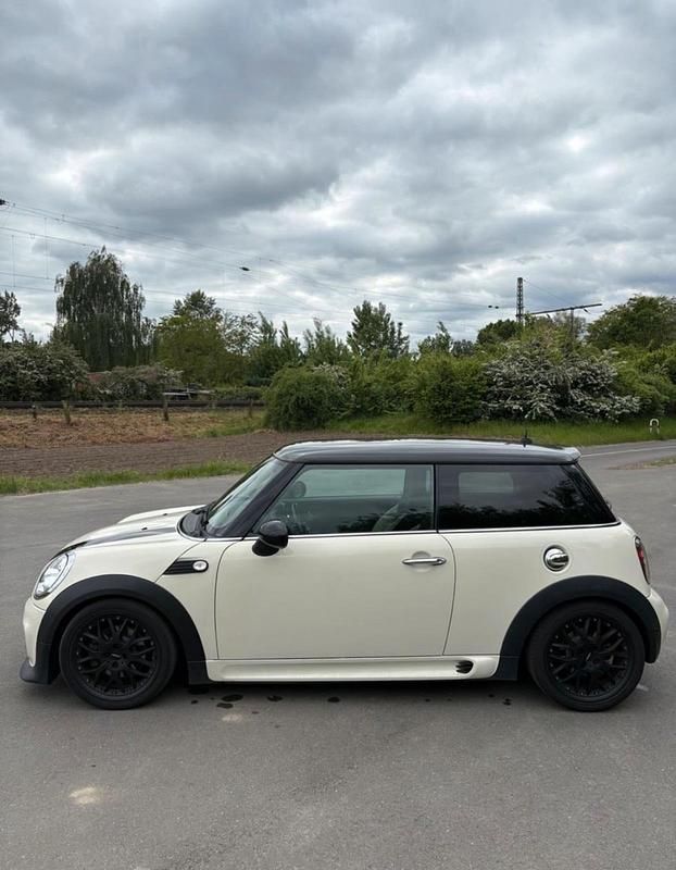 Gebraucht Mini John Cooper Works 120 PS (88 kW) 2007 Beige Kleinwagen