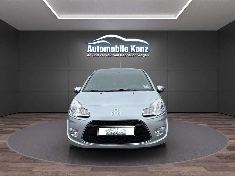 Gebraucht Citroën C3 Tendance 68 PS (50 kW) 2012 Silber Kleinwagen
