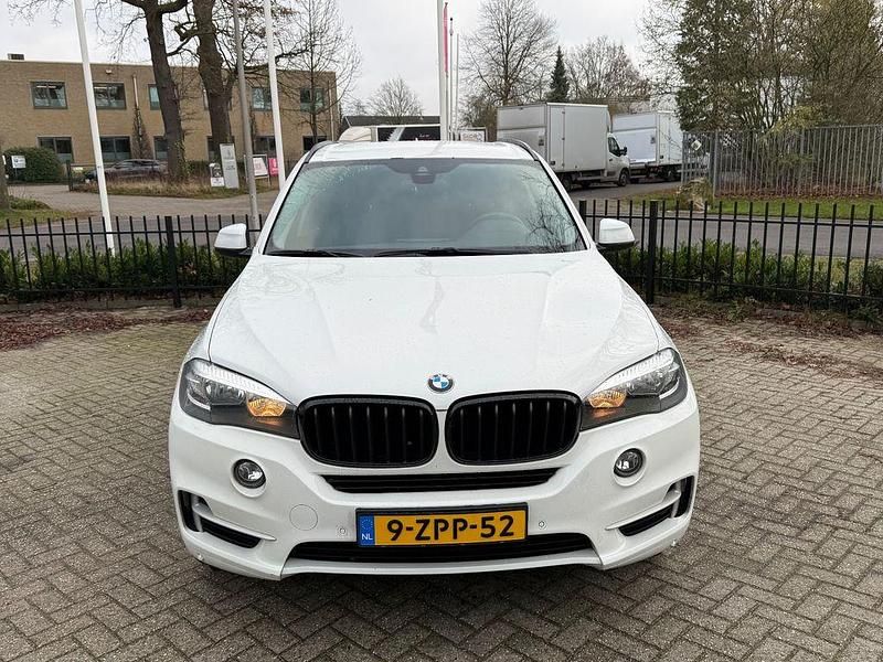 Gebraucht BMW X5 M Sport 218 PS (160 kW) 2015 Weiß SUV
