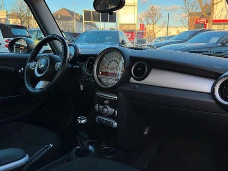 Gebraucht Mini ONE Chili 95 PS (69 kW) 2007 Rot Kleinwagen