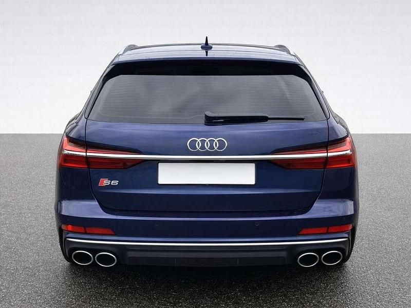 Gebraucht Audi S6 Ambiente 349 PS (256 kW) 2020 Blau Kombi