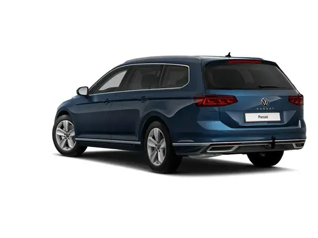 Gebraucht VW Passat Pro 200 PS (147 kW) 2024 Blau Kombi