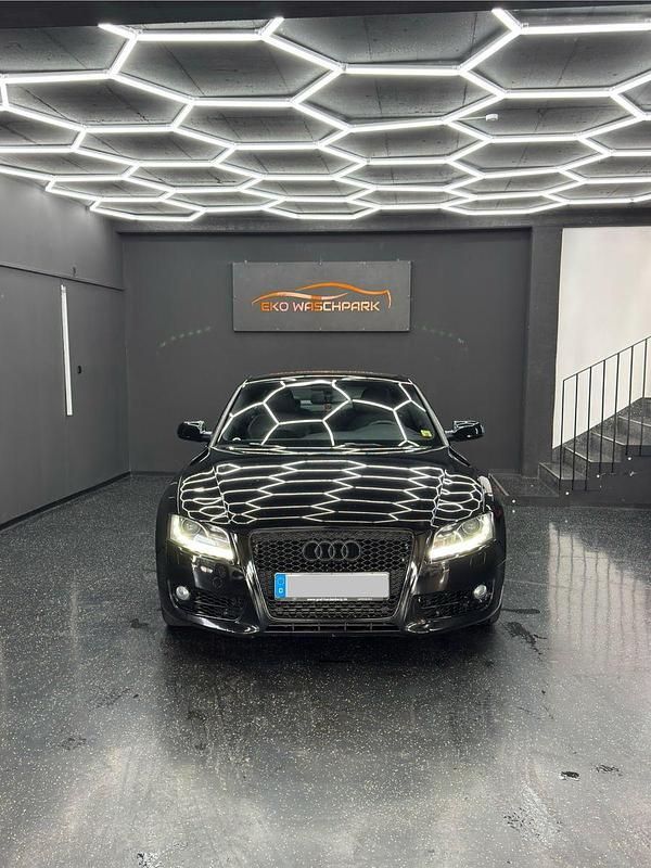 Gebraucht Audi A5 Sport 179 PS (131 kW) 2011 Schwarz Coupé