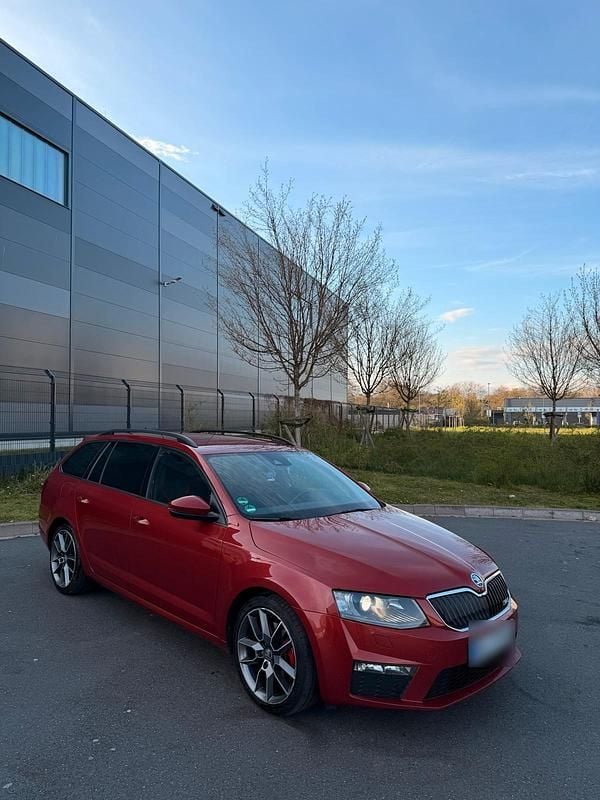 Gebraucht Skoda Octavia vRS 184 PS (135 kW) 2016 Rot Kleinwagen
