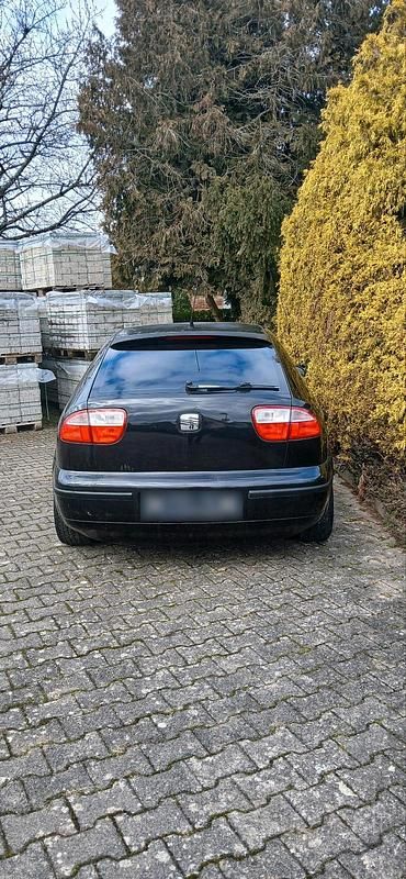 Gebraucht Seat Leon 100 PS (73 kW) 2004 Kleinwagen