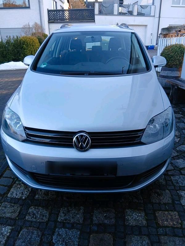 Gebraucht VW Golf VII 105 PS (77 kW) 2012 Silber Limousine