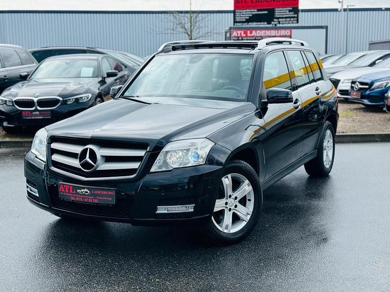 Schwarz Gebraucht 2011 Mercedes GLK220 SUV | 12.950 € (Guter Preis) - Bild 1/4