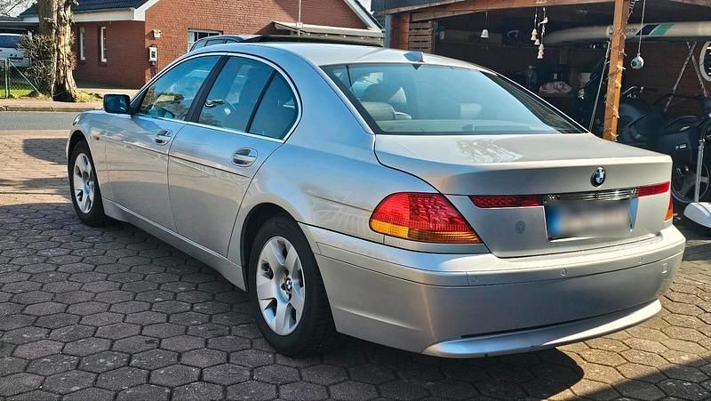 Gebraucht BMW 735 280 PS (205 kW) 2003 Grau Limousine