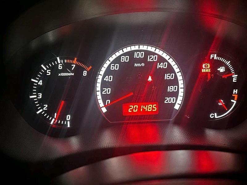 Usata Suzuki Swift 2009 Rosso Utilitaria