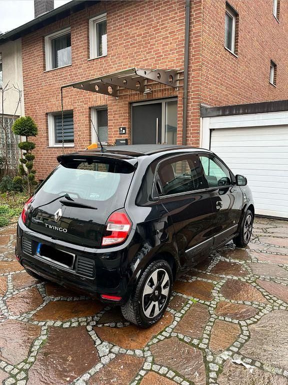 Gebraucht Renault Twingo Liberty 71 PS (52 kW) 2015 Schwarz Kleinwagen