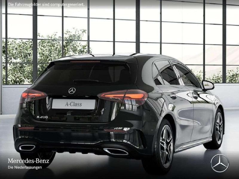 Gebraucht Mercedes A200 AMG 163 PS (119 kW) 2025 Schwarz Limousine