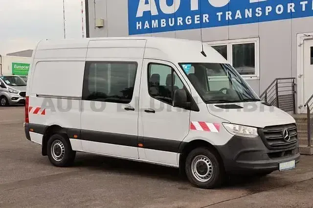 Gebraucht Mercedes Sprinter 143 PS (105 kW) 2020 Arktikweiß Van