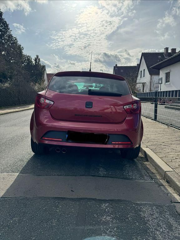 Gebraucht Seat Ibiza SC FR 143 PS (105 kW) 2010 Rot Kleinwagen