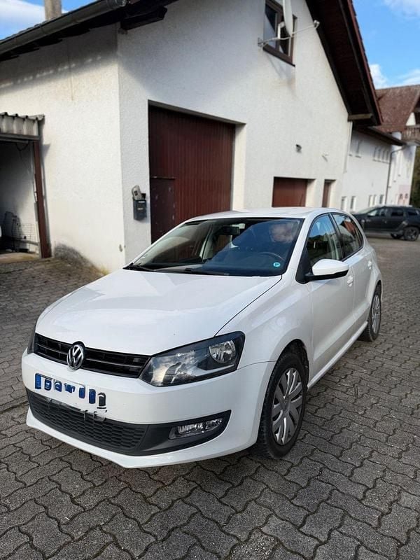 Gebraucht VW Polo Comfortline 90 PS (66 kW) 2012 Weiß Kleinwagen