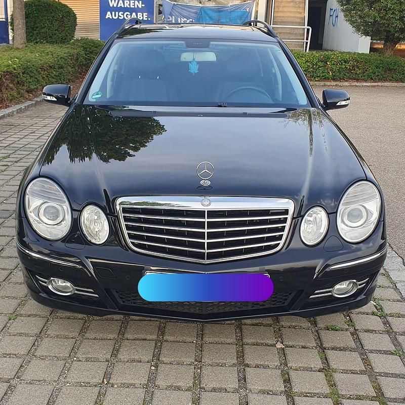 Schwarz Gebraucht 2008 Mercedes E280 Kombi | 5.800 € (Guter Preis) - Bild 1/4