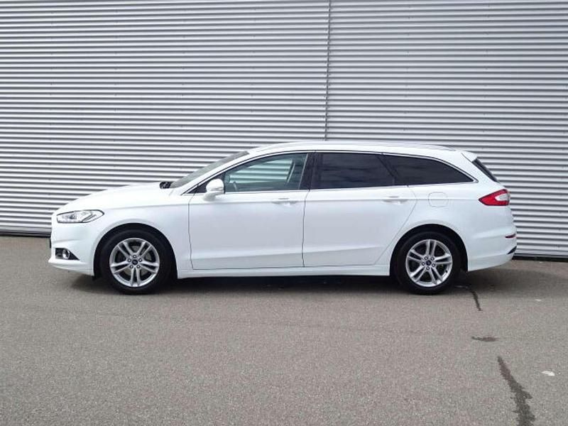 Gebraucht Ford Mondeo Business Edition 160 PS (117 kW) 2017 Frostweiß Kombi