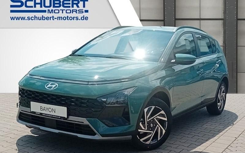 Gebraucht Hyundai Bayon Trend 101 PS (74 kW) 2025 Grün SUV
