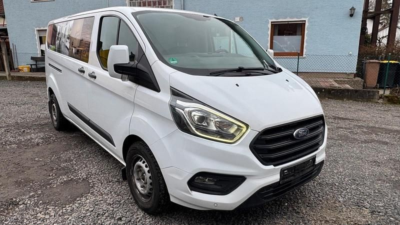 Gebraucht Ford Transit Custom 130 PS (95 kW) 2018 Weiß Van / Kleinbus