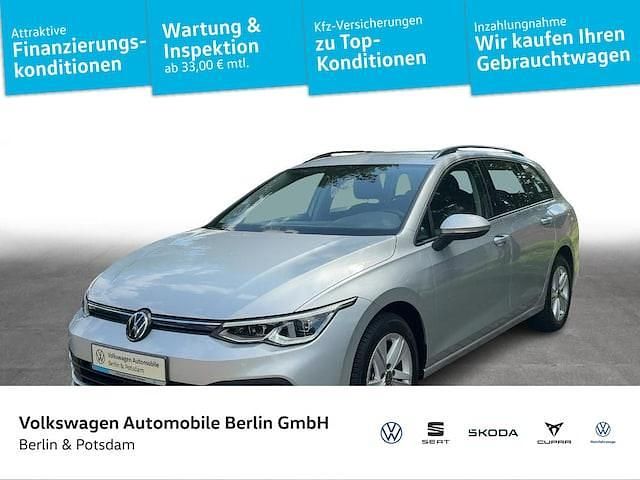 Reflexsilber metallic Gebraucht 2023 VW Golf VIII Life Kombi | 25.950 € (Fairer Preis) - Bild 1/4