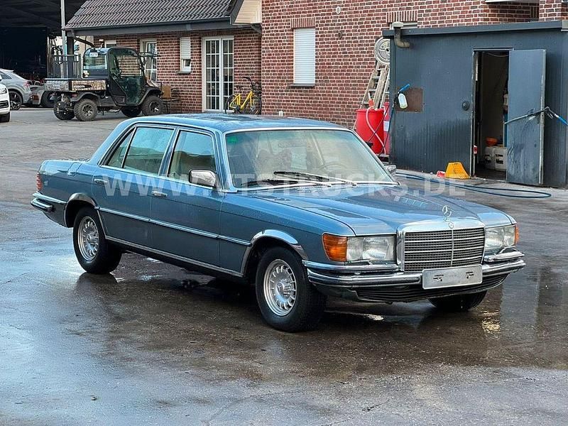Gebraucht Mercedes 450 450 PS (330 kW) 1975 Silber Limousine