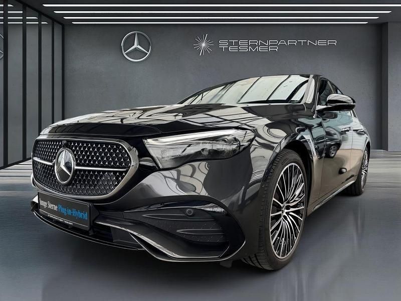 Gebraucht Mercedes E300 AMG 204 PS (150 kW) 2024 Graulack graphitgrau Limousine