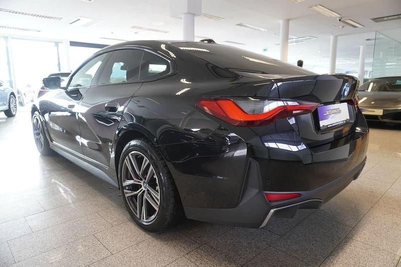 Gebraucht BMW i4 Performance 210 kW (286 PS) 2023 Schwarz Limousine