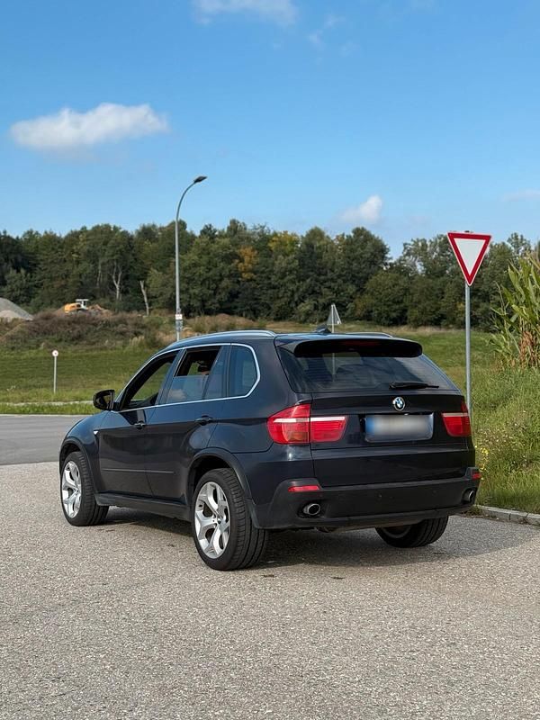 Gebraucht BMW X5 235 PS (172 kW) 2008 Blau SUV