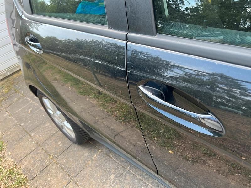 Gebraucht Mercedes A160 95 PS (69 kW) 2010 Schwarz Kleinwagen