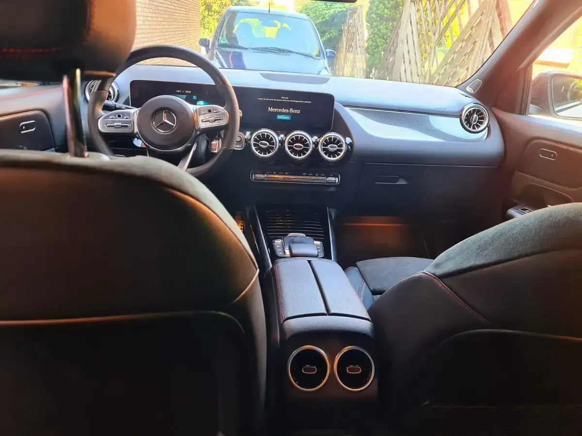 Gebraucht Mercedes GLA250 AMG 224 PS (164 kW) 2020 Weiß SUV