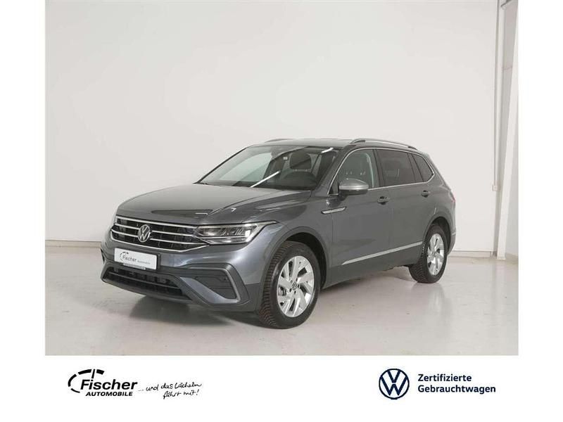 Platinum grey metallic Gebraucht 2024 VW Tiguan Allspace Life SUV | 34.980 € (Fairer Preis) - Bild 1/3