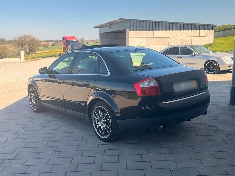 Second-hand Audi S4 255 CP (187 kW) 2001 Negru Berlinǎ