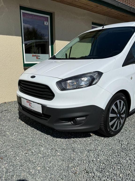 Gebraucht Ford Transit 75 PS (55 kW) 2016 Weiß Limousine