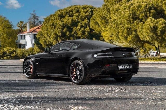 Gebraucht Aston Martin V12 Vantage 572 PS (420 kW) 2018 Schwarz