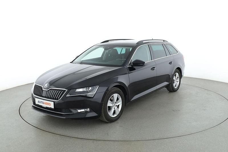 Schwarz Gebraucht 2018 Skoda Superb Ambition Kombi | 17.570 € (Fairer Preis) - Bild 1/3
