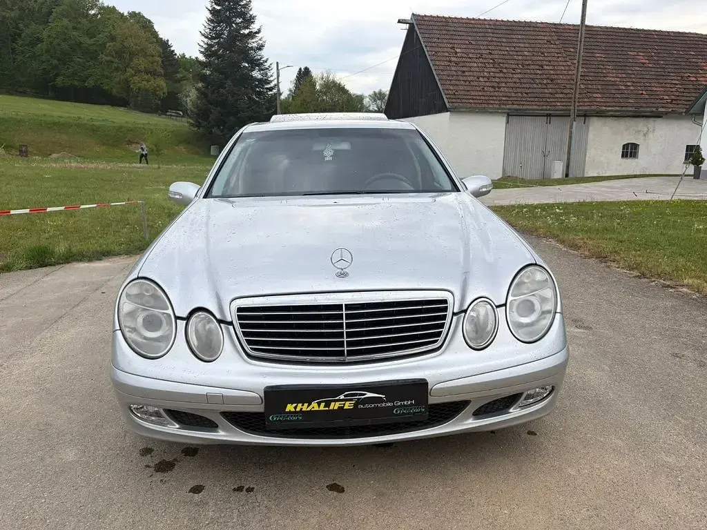 Brugt Mercedes E200 122 HK (89 kW) 2004 Sølv Sedan