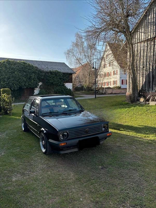Second-hand VW Golf II 75 CP (55 kW) 1991 Negru Hatchback