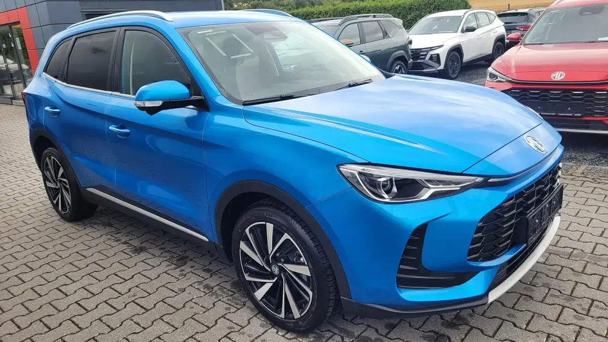 Neu MG ZS Luxury 197 PS (144 kW) 2026 Blau como SUV