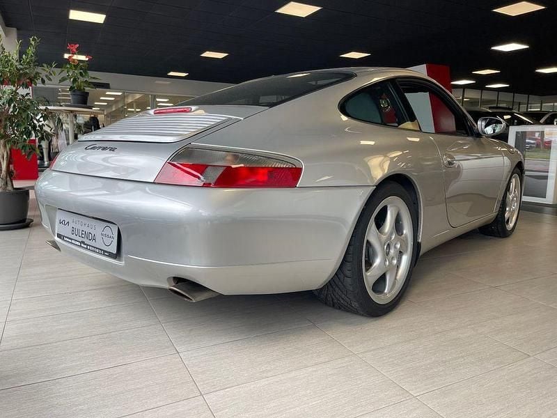Gebraucht Porsche 996 300 PS (220 kW) 1999 Silber Coupé