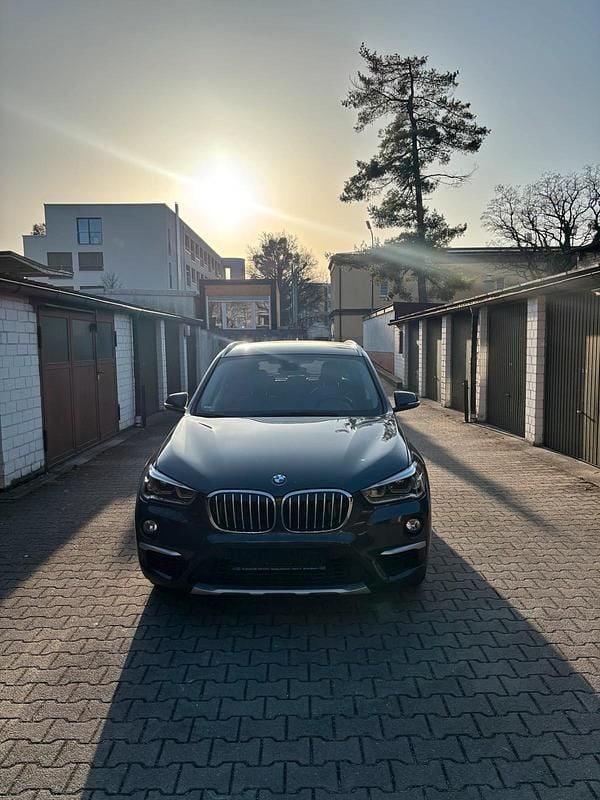 Gebraucht BMW X1 191 PS (140 kW) 2018 Grau SUV