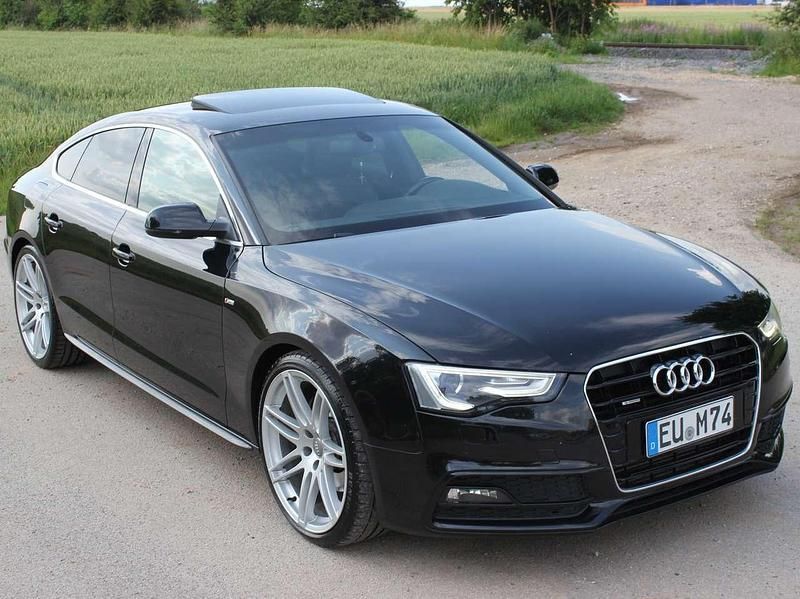 Schwarz Gebraucht 2012 Audi A5 Sportback Comfort Coupé | 17.099 € (Etwas zu teuer) - Bild 1/4