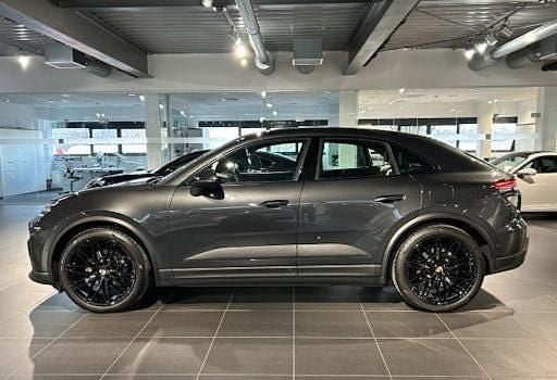 Gebraucht Porsche Macan 4 Electric 300 kW (408 PS) 2025 Grau SUV