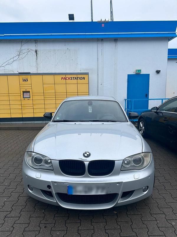 Silber Gebraucht 2006 BMW 120 Kleinwagen | 2.500 € (Fairer Preis) - Bild 1/4