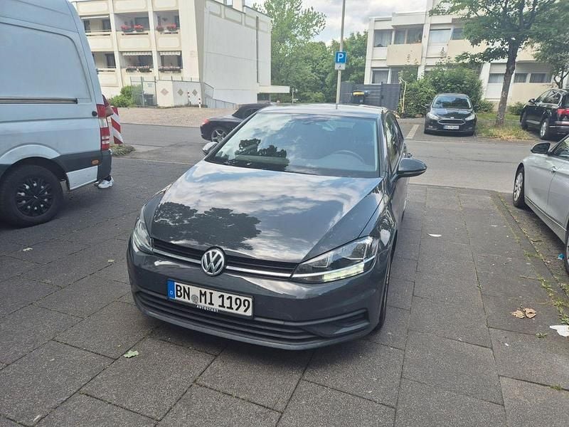Gebraucht 2019 VW Golf Limousine | 14.500 € (Superpreis) - Bild 1/4