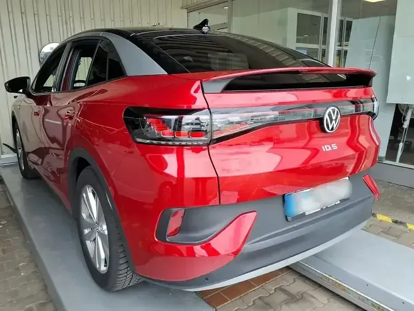 Gebraucht VW ID.5 Pro Performance 150 kW (204 PS) 2023 Kings red SUV