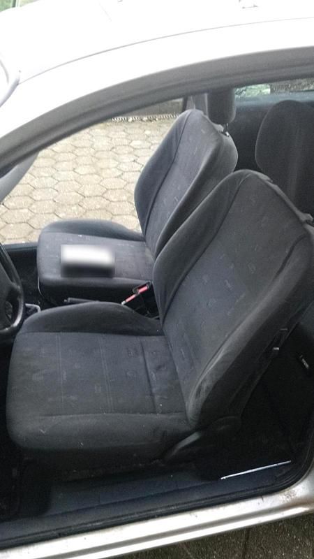 Gebraucht Opel Corsa 45 PS (33 kW) 1997 Silber Kleinwagen
