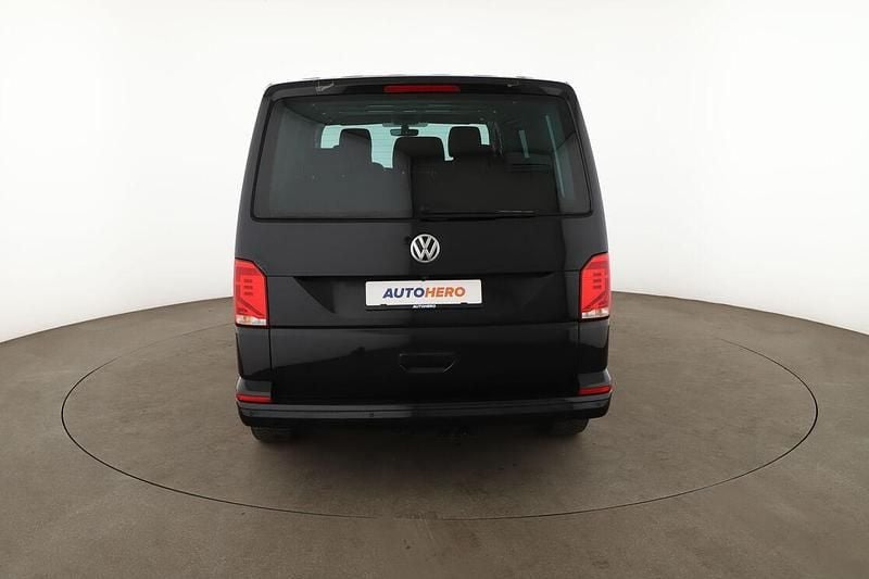 Usado VW Multivan 150 CV (110 kW) 2020 Negro Monovolumen